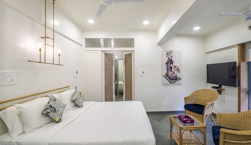 Premier Room