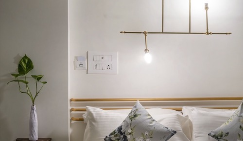 Luxury Room (Queen Bed)