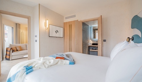 1 Bedroom Apartment Deluxe with balcony - 35m2