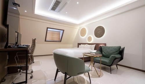 Premium Double Room