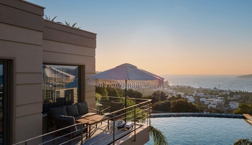 Luxury Suite, Balcony (Sunset)