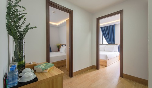 Family Suite, 2 Bedrooms, Balcony, City View