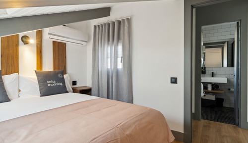 Two-Bedroom Apartment with rooftop terrace