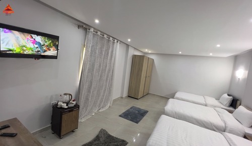 Family Triple Room, 3 Bedrooms, Hill View