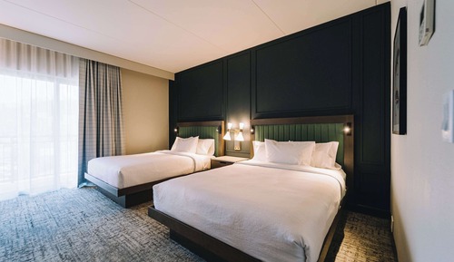 Deluxe Suite, 2 Queen Beds, Accessible (Hearing)