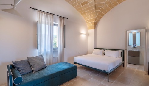 Junior Suite, Kitchenette, Garden View