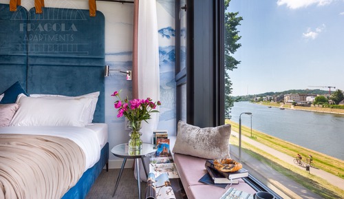 Premium Apartment, 3 Bedrooms, Bathtub, River View