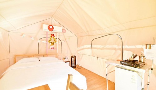 Room (Glamping Room-(2 people))