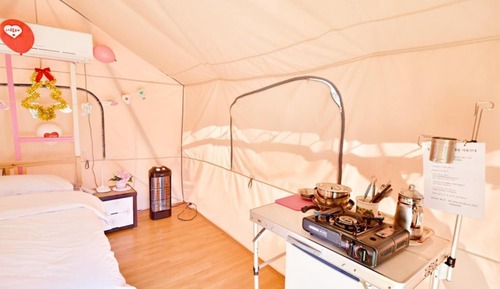 Room (Glamping Room-(2 people))