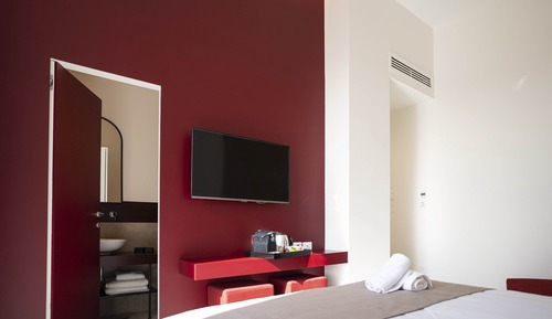 Comfort Room, 1 Bedroom, Balcony, City View