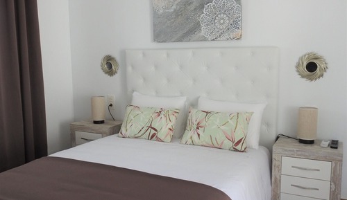 Comfort Double Room, Accessible, Private Bathroom (Cama de matrimonio)
