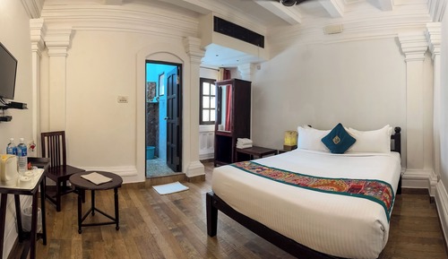 Classic Double Room