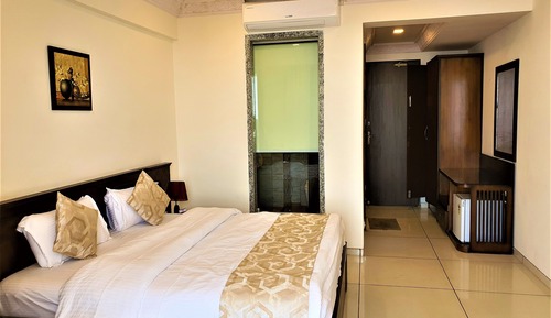 Sea View Super Deluxe Room