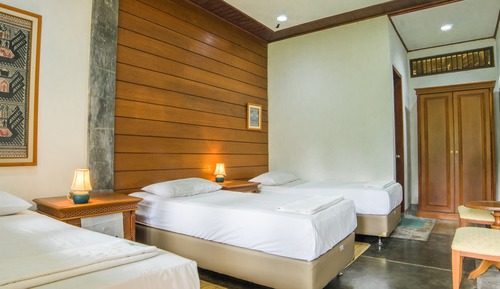 Suite, 4 Bedrooms, Garden View