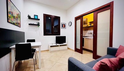 Classic Condo, 1 King Bed, Ensuite