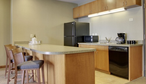 Family Queen Suite City View