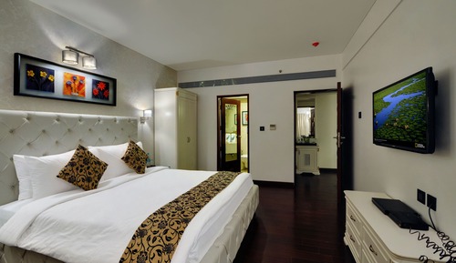 Hazel Suite