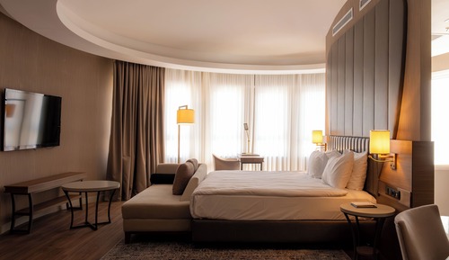 Junior Suite, 1 King Bed with Sofa bed, City View