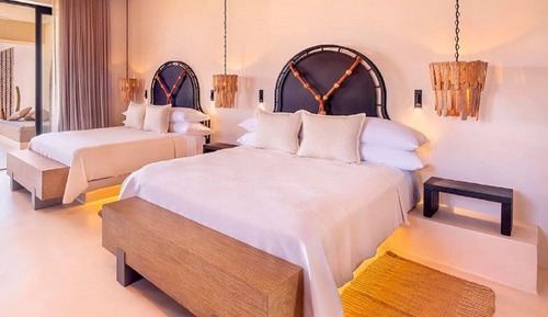 Premium Room, 2 Queen Beds, Pool View