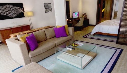 One Bedroom Suite with Pool