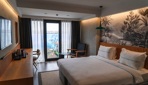 Bosphorus Deluxe Room