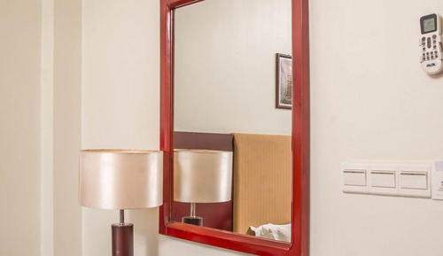 Deluxe Single/Double Room