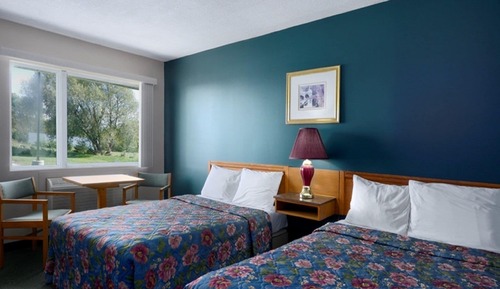 Standard Room, 2 Double Beds