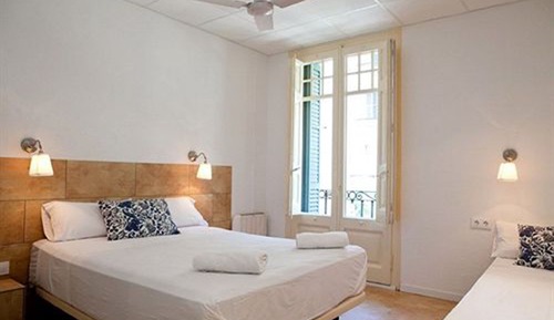 Superior Triple Room, Multiple Beds, Balcony, City View