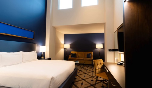Room, 1 King Bed with Sofa bed (Oversized)