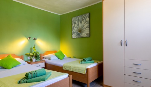 Double Room (Twin Room)