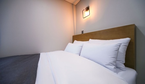 Room (VIP Family Room (Two Room Styler))