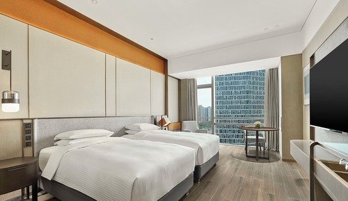 Club Room, 1 King Bed