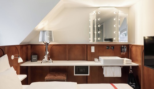 Nest Room