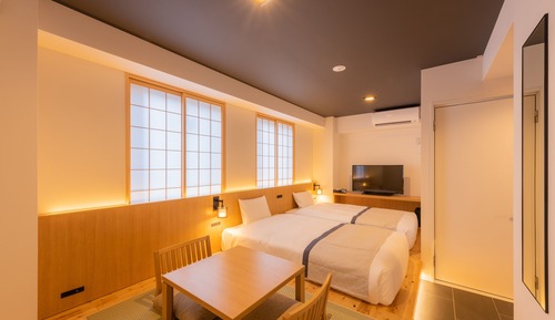 [For 3 Adults]Japanese Modern Room, Twin/Triple, Ladies Priority Floor, Simmons Mattress, Non Smokin