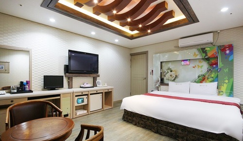 Room (Special Room)