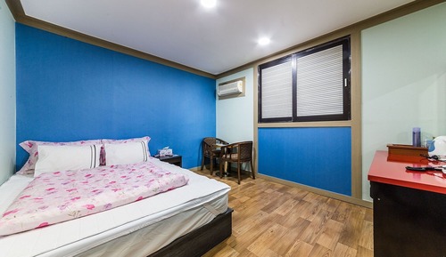 Room (General room)