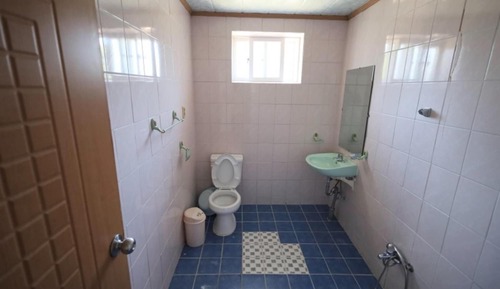Room (Group Room)
