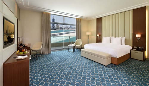 G Club Balcony Suite