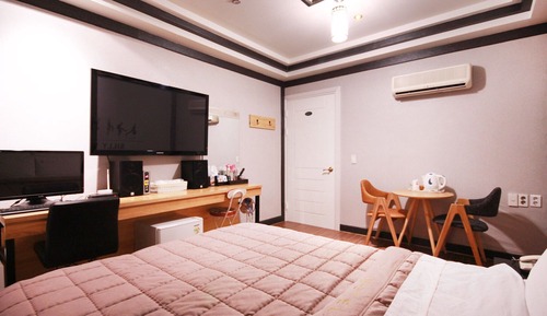 Room (Standard Room)