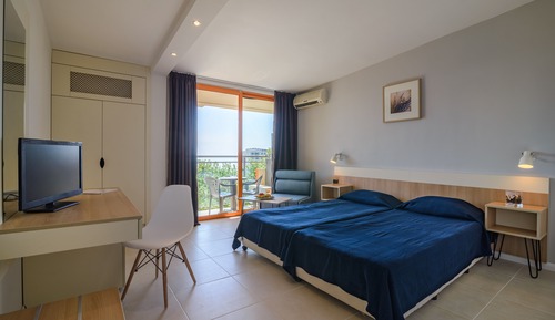 Standard Twin Room, Sea View