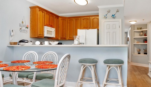 Condo, Multiple Beds (Dunes Club 1D)