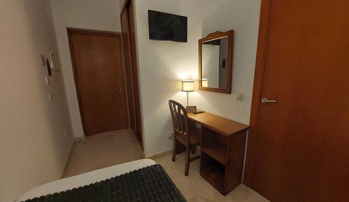 Basic Single Room