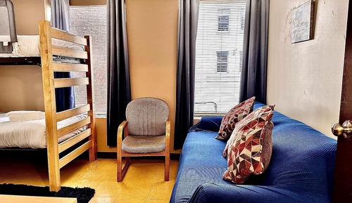 Traditional Apartment 3B