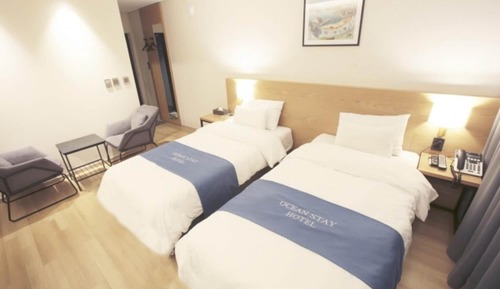 Room (Signiel Single Twin (3-9F Room Random)