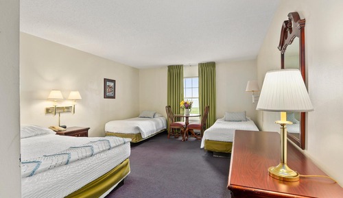 Room, Multiple Beds (SESD)