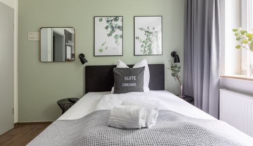 Single Suite S
