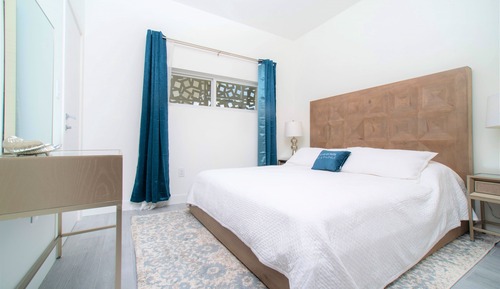 Luxury Apartment, 1 King Bed with Sofa bed, Balcony, Courtyard View