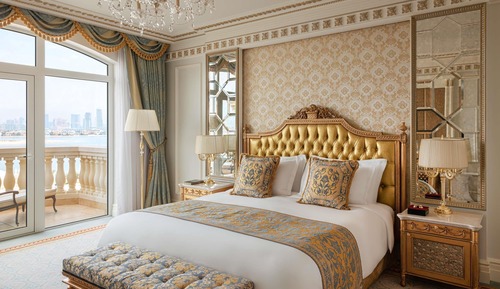 Premier Jacuzzi Suite, 1 Bedroom, Balcony, Club Lounge Access