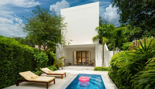 Standard Pool Villa