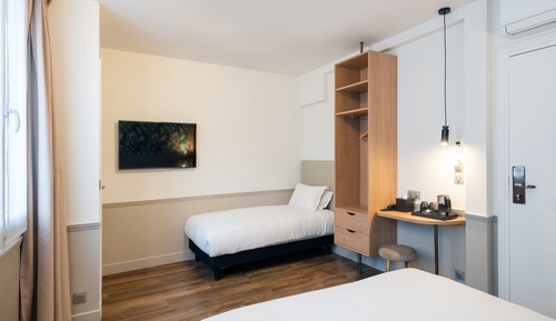 Deluxe Triple Room